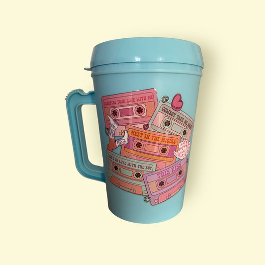 34oz Country Cassette Mega Mug